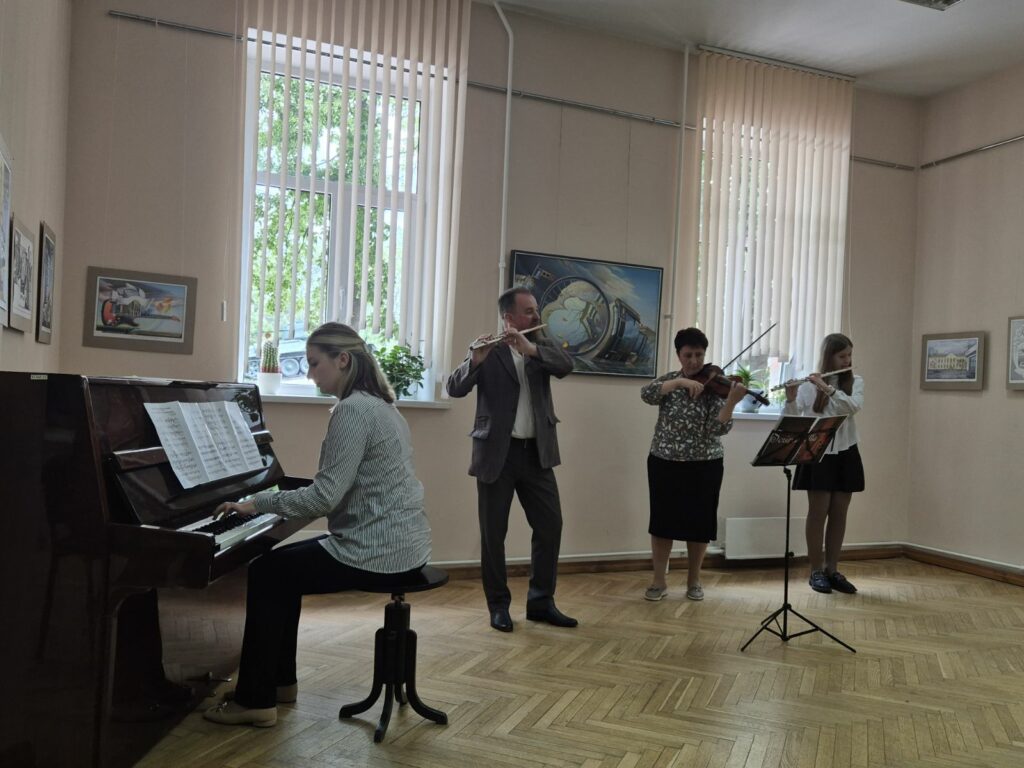img-8.10-din-26.05.2025