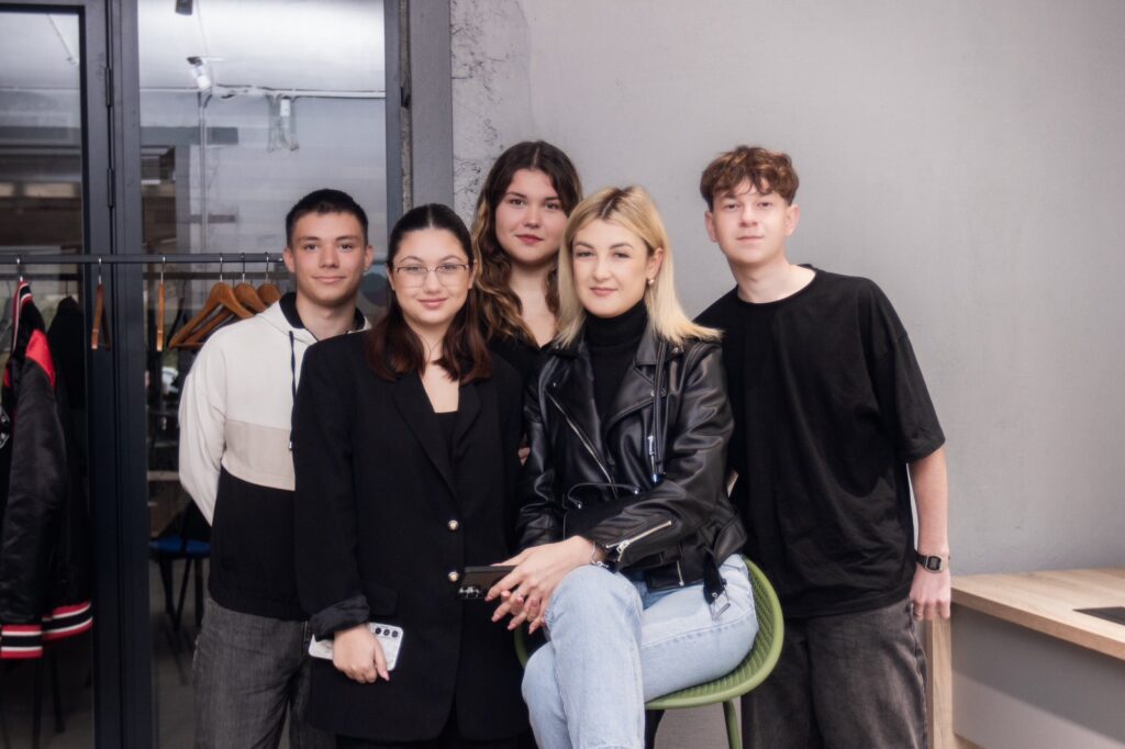 img-8.4-din-20.10.2025